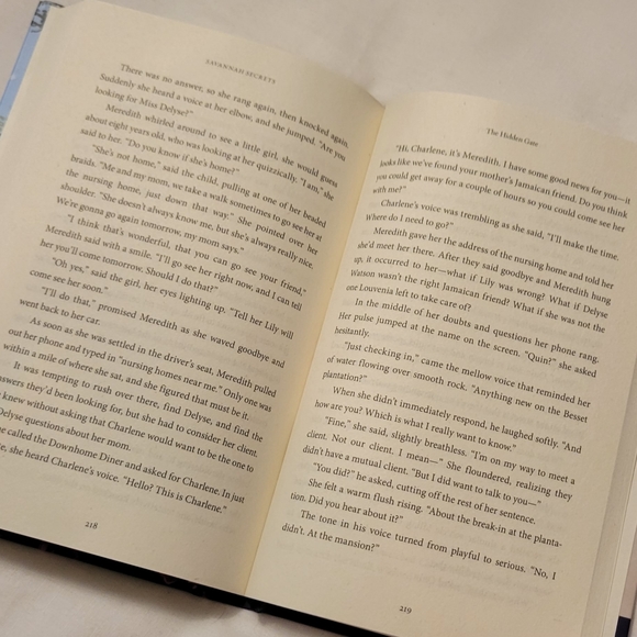 NEW Savannah Secrets - The Hidden Gate Hardcover Book - Picture 12 of 16